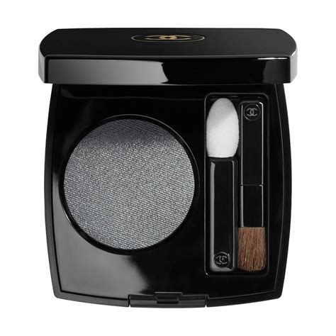 chanel gris eyeshadow|Chanel eyeshadow makeup.